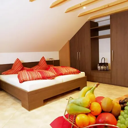 Genholter Hof 4*